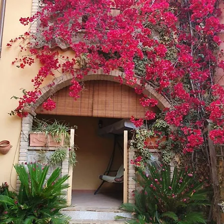 P.terra - Centro Paese Ferienhaus *